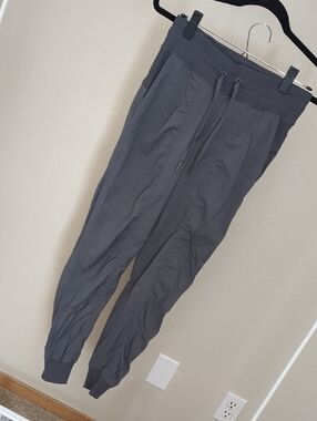 Lululemon Dance Studio Mid-Rise Jogger Full Length